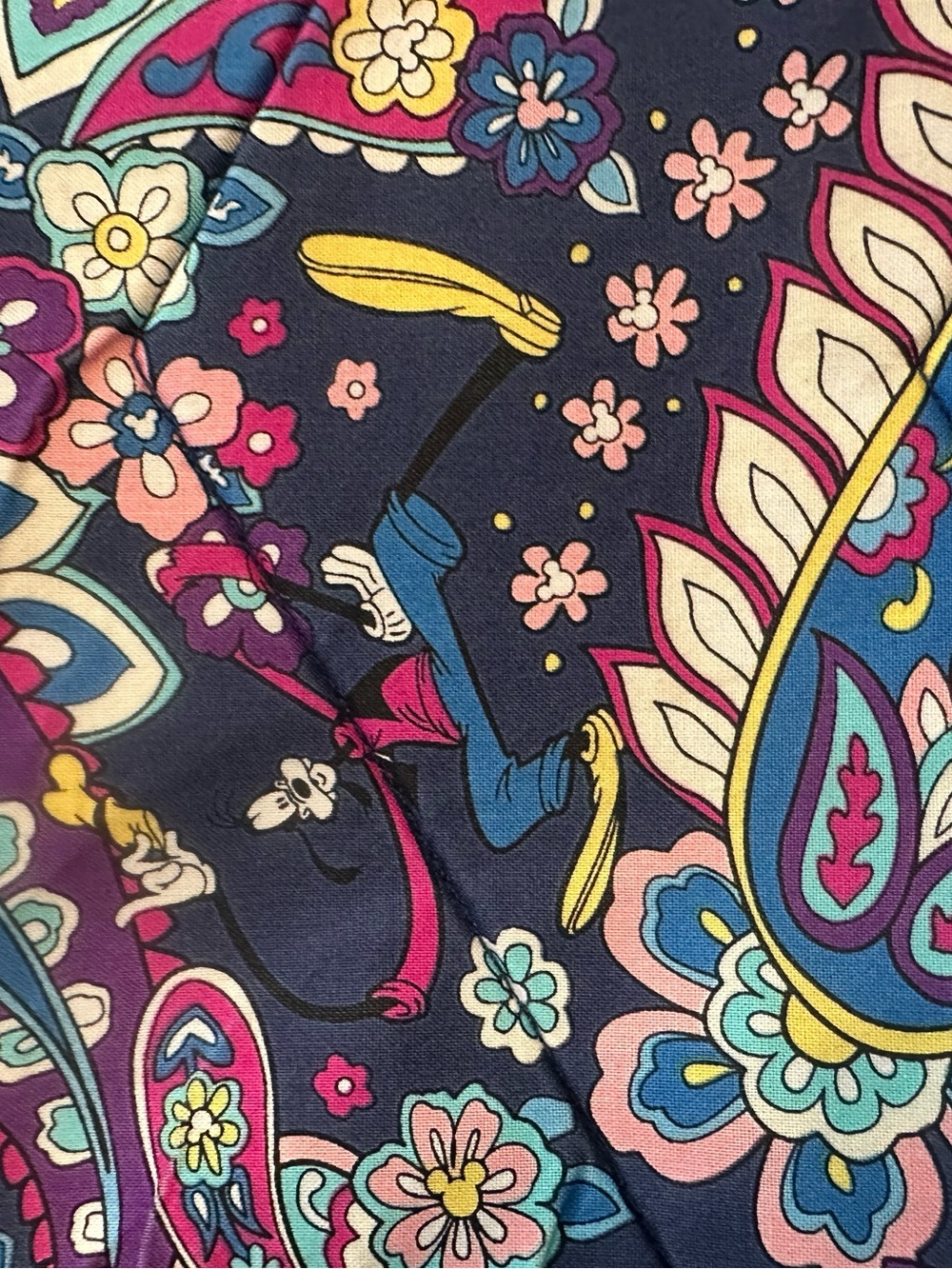 Vera Bradley Disney Sensational Six Paisley Sling Bag Backpack - Picture 4 of 7